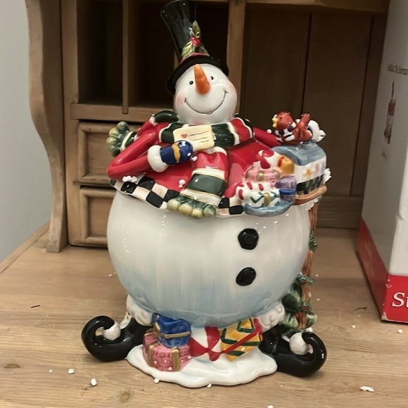 Fitz & Floyd “Sullivan the Snowman” Cookie Jar - Picture 2 of 10